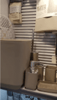 Bathroom Items (4908-1)